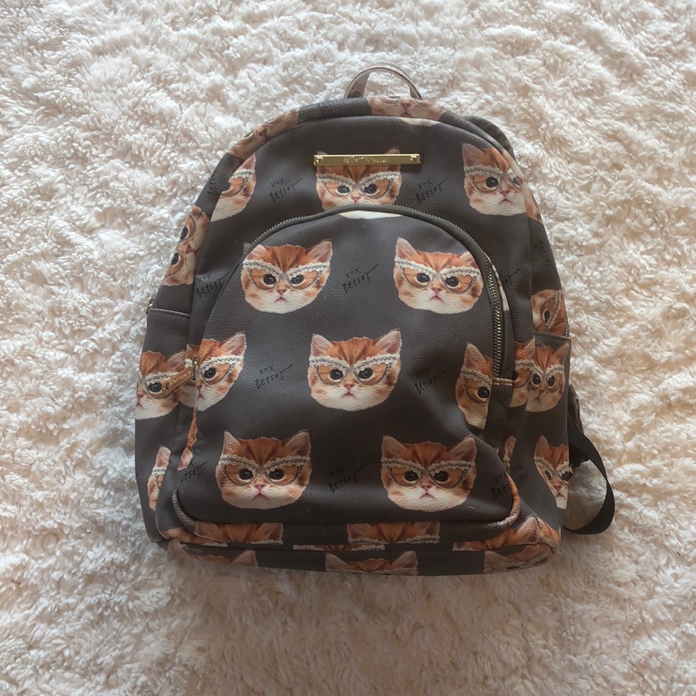 Cat Medium/small back pack🌟